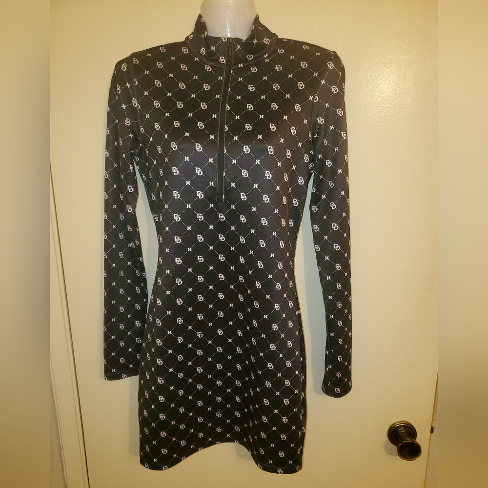 Elegant Black Patterned Women's Dress By Divided.